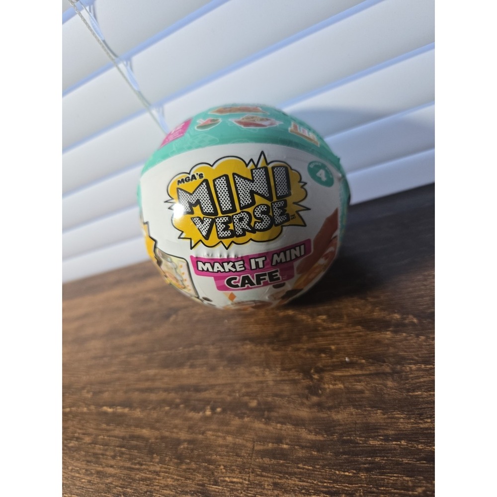 MGA‎ MiniVerse Make It Mini Cafe Series Mystery Ball Sealed Resin Mini NWT